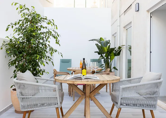 מלון דירות Haws 4*